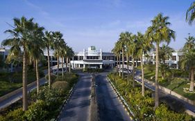 فندق هوليداي إن الرياض ازدهار